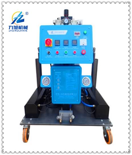 聚氨酯發(fā)泡設(shè)備JNJX-Q2600(K)型(圖1)